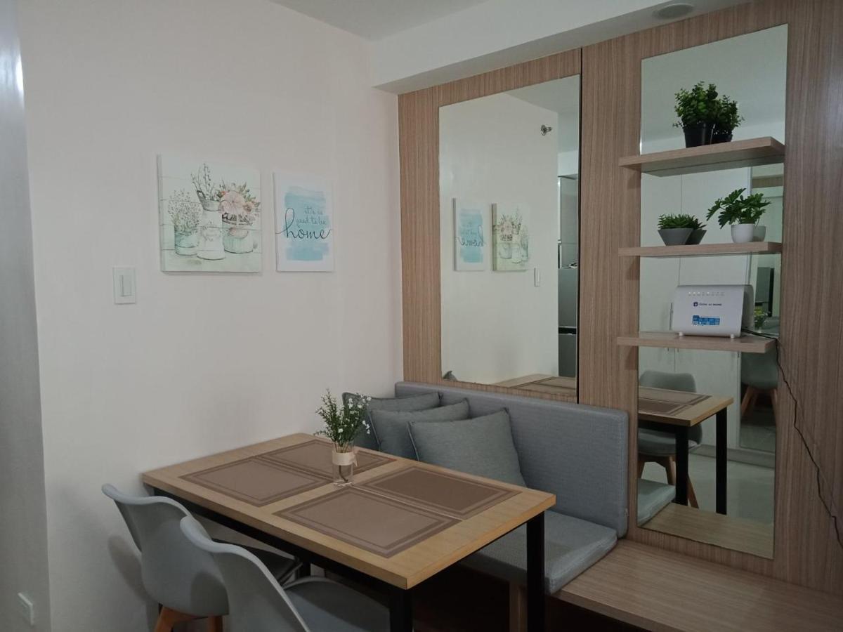 Cozy 1233 The Persimmon Studio Near Sm And Ayala Cebu Luaran gambar