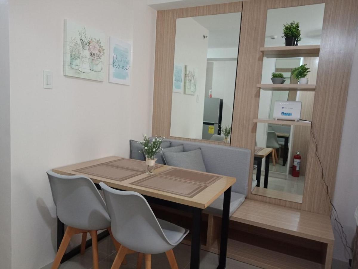 Cozy 1233 The Persimmon Studio Near Sm And Ayala Cebu Luaran gambar